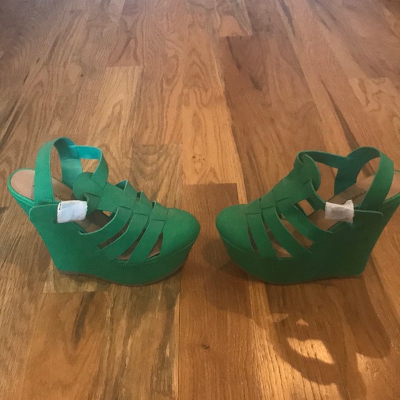 New Wedges - Picture 3 of 4